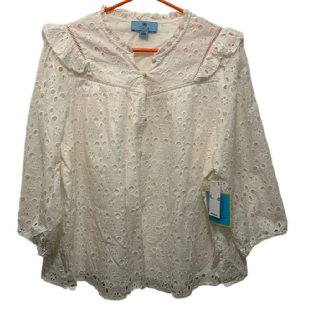 100% cotton lined eyelet button blouse